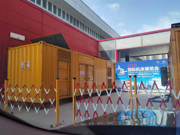 宜兴出租发电机-柴油发电机和汽油发电机哪个更好一些？