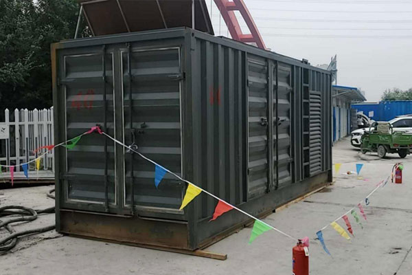 宜兴发电机租赁空气滤清器多久更换一次？