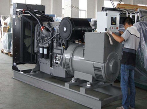 宜兴柴油发电机组和储能设备配合使用的案例