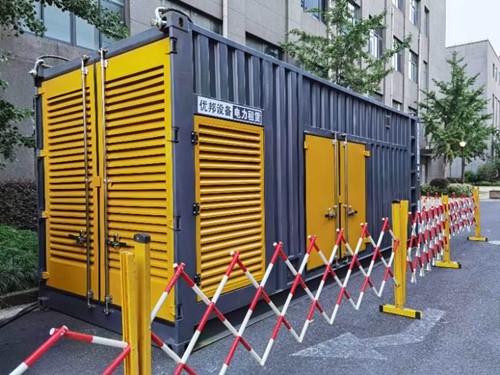 宜兴如何使用转速表检查发动机的转速？