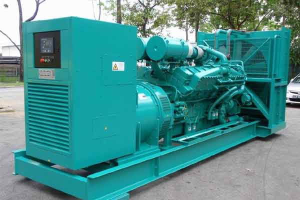 宜兴柴油发电机组电压不稳定怎样维修？